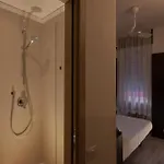 Genius Downtown 3*
