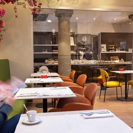 Hotel Genius Downtown 3*