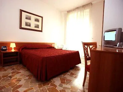 Hotel Genius Downtown Milan