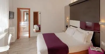 Genius Downtown 3* Milan
